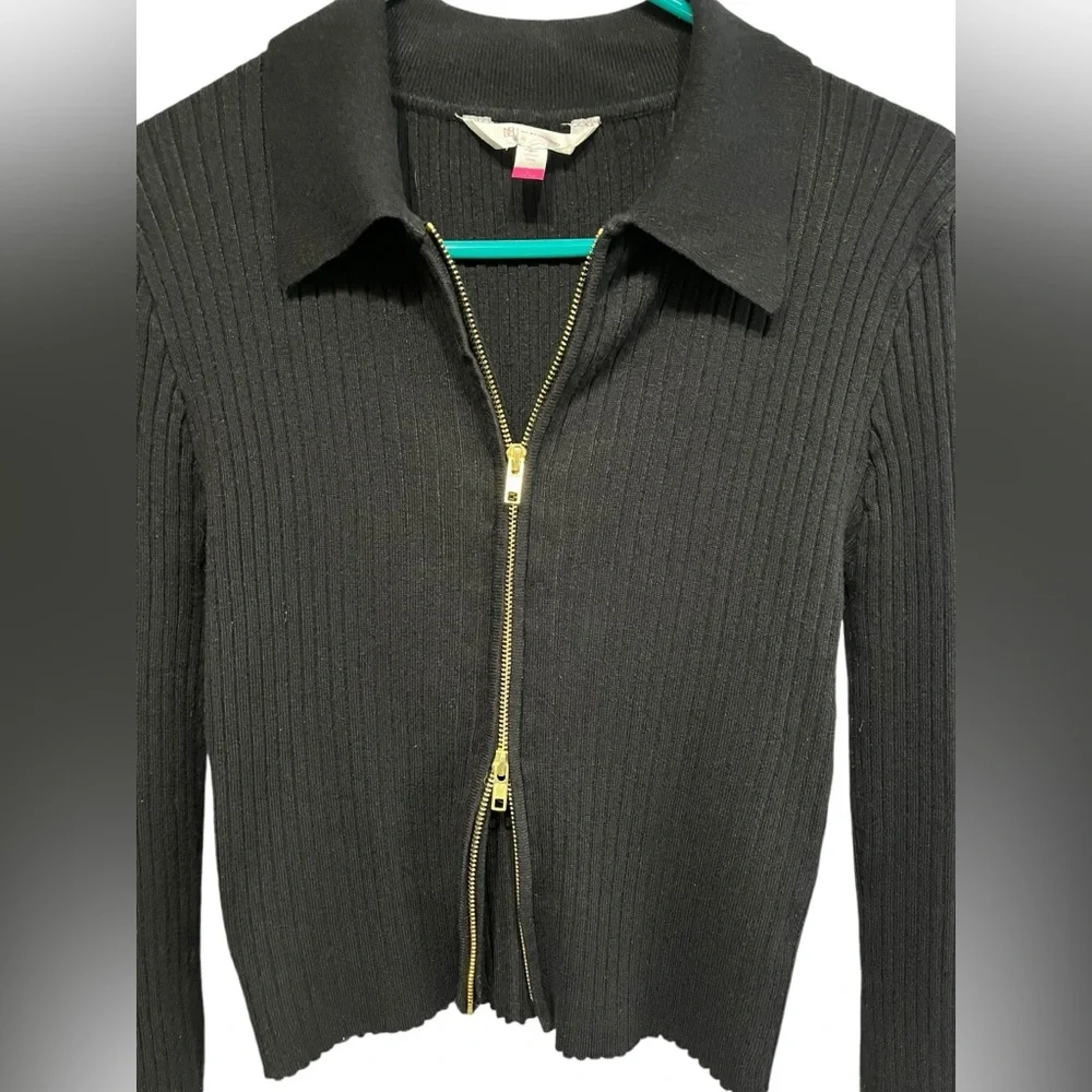 No Boundaries Ribbed Collared Long Sleeve Sweater w/Reversible Zipper - Large - Picture 6 of 6